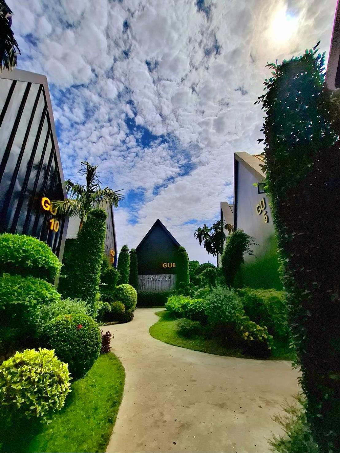 Sawasdee​ Buriram​ Resort Exterior photo