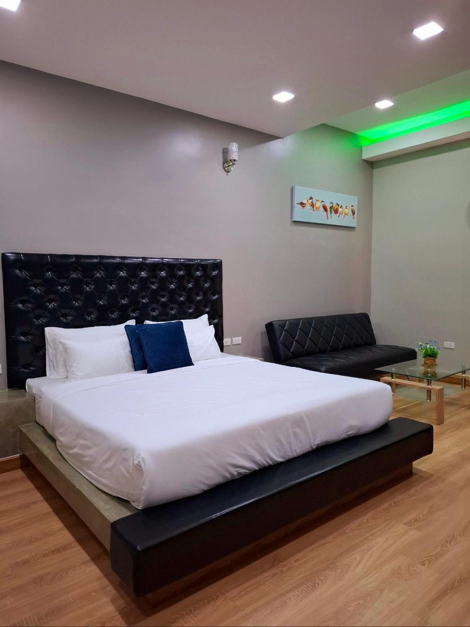 Sawasdee​ Buriram​ Resort Room photo